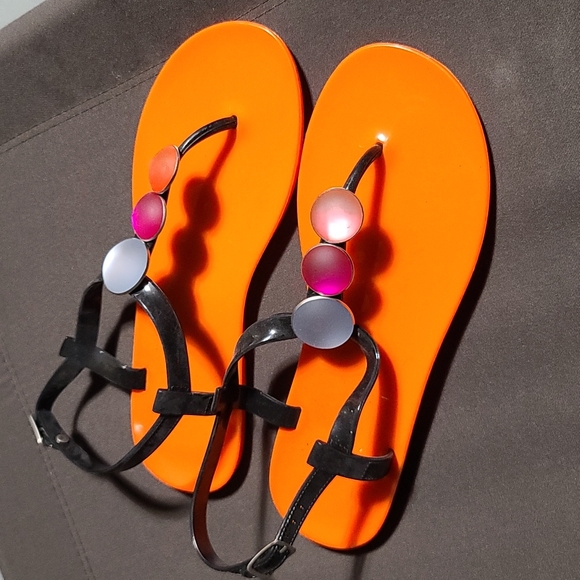 Flat summer sandals - Picture 2 of 5